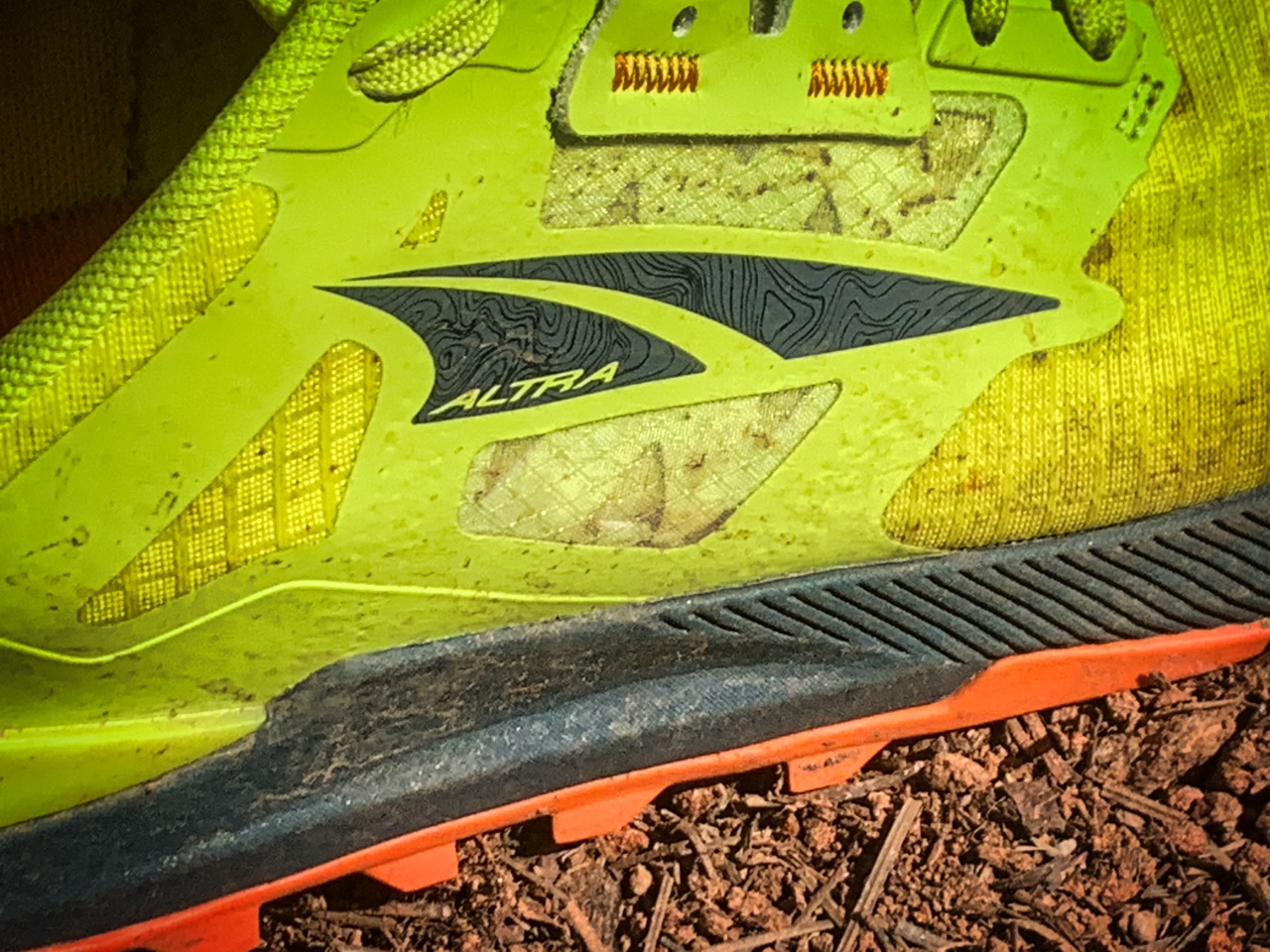 Picture of Altra Lone Peak 8