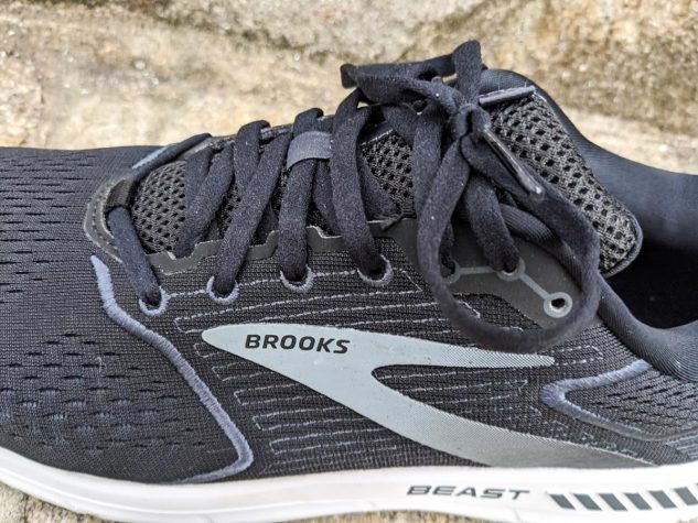 Brooks Beast 20 - Closeup