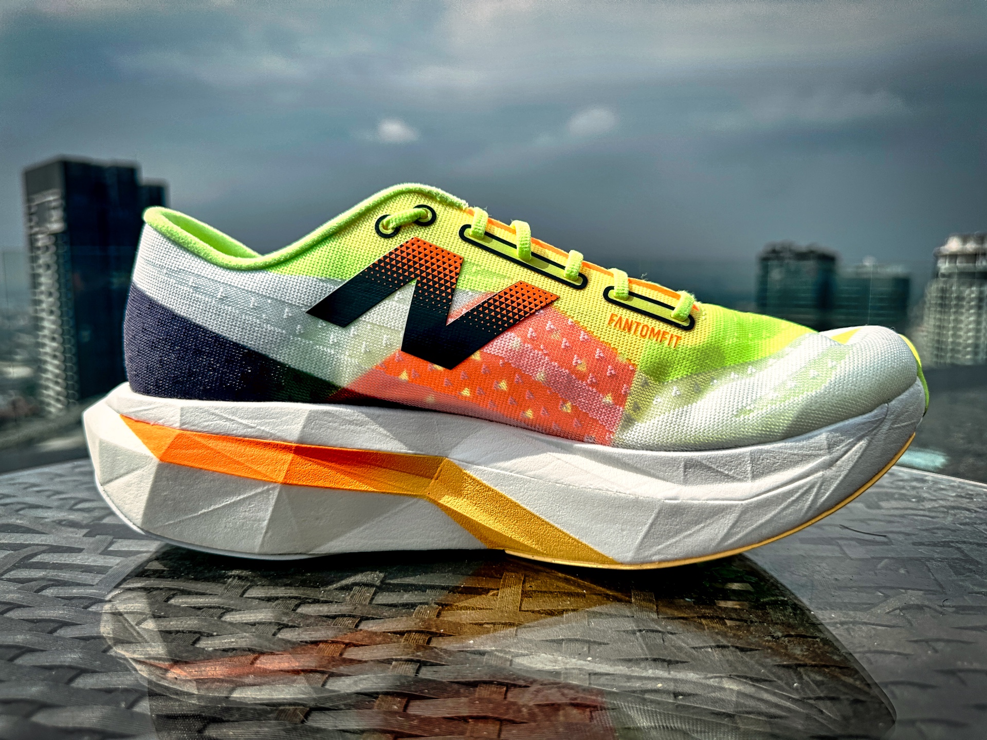 Picture of New Balance FuelCell SuperComp Elite v4