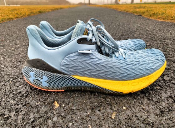 Picture of Under Armour HOVR Machina 3 Clone